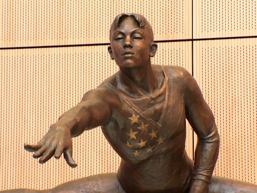 Montgomery County honors hometown Olympian Dominque Dawes with statue