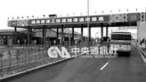 開箱老照片》台灣首座海底隧道 高雄港過港隧道竣工通車