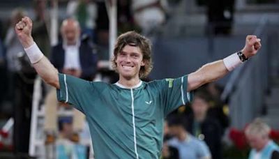 Rublev wins Madrid Open for the 1st time after rallying to beat Auger-Aliassime