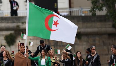 Algerians honour victims of colonial-era French crackdown at Paris