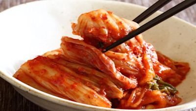 Los secretos del kimchi, el superalimento coreano y sus múltiples beneficios para la salud