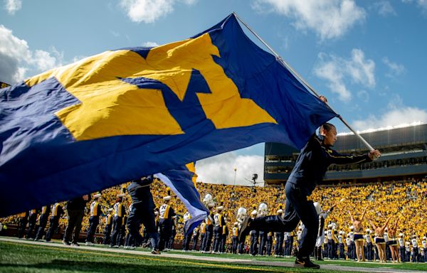 Michigan football lands a wide receiver out of the transfer portal