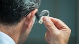 What are the warning signs for hearing aids scams?