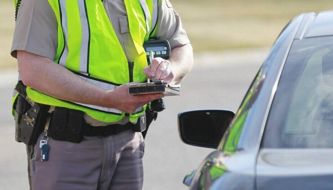 Are you breaking Kansas traffic laws? A guide on speeding, texting, funerals and more