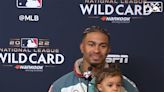 Francisco Lindor's daughter steals the show during press conference