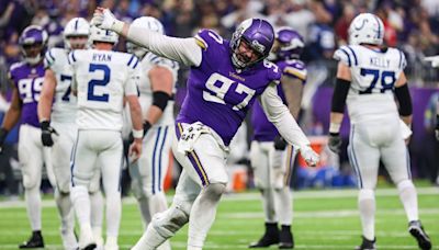 Stinging reviews of Minnesota's 'weak' defensive line