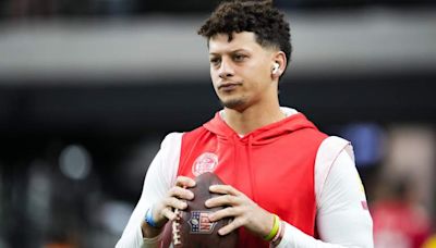 Patrick Mahomes Offers Strong Response on Raiders' Kermit the Frog Puppet