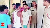 Man accused of stealing cell phone lynched | India News - Times of India