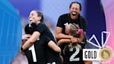 Paris 2024 Olympics video: New Zealand retain women's rugby sevens gold with 19-12 win over Canada