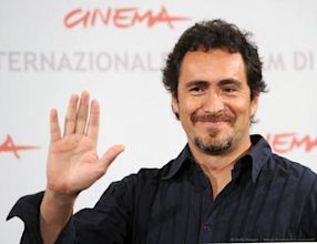 Demián Bichir