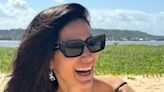 Silvina Escudero deslumbró con una MICROBIKINI de corazones desde las playas de Brasil