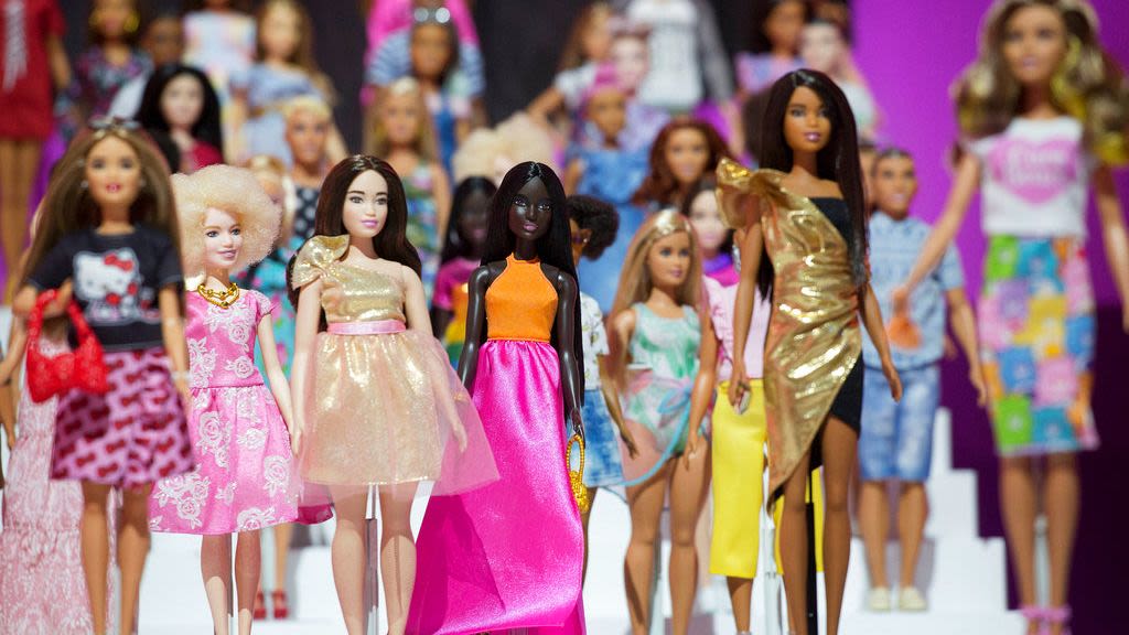 Dolls, dresses and Dreamhouses: London Design Museum exhibition celebrates 65 years of Barbie