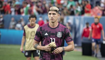 Alan Pulido cree que la Selección de México está estancada