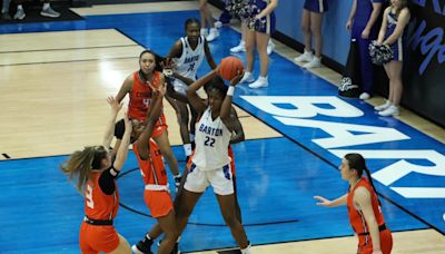 Arkansas adds 6-4 Barton County center Vera Ojenuwa to women’s hoops roster