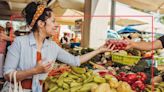 Navigate Your Local Farmer's Market Like A Pro — Here's How To Have The Most Fruitful Shopping Trip