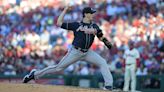 Wright wins 20th, Braves beat Phillies to trim NL East deficit