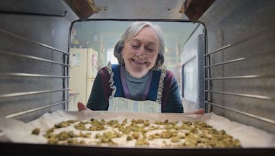 Susana Alexander y María Antonieta de las Nieves te harán reír muchísimo en Mamá Cake