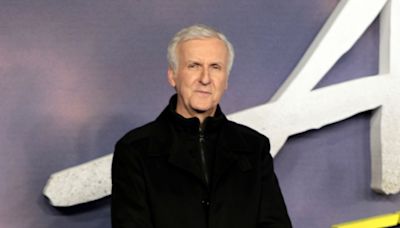 James Cameron está decidido a dirigir las secuelas de 'Avatar' 'a menos que le atropelle un autobús'