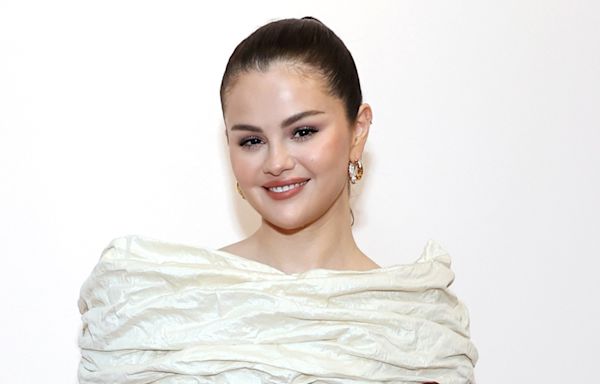 Selena Gomez Rocks Rare Beauty’s New Blush at Brand’s 3rd Annual Mental Health Summit