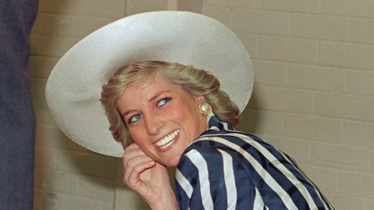 Princess Diana Was Underprepared and Had No Idea What...When She Married Prince Charles, Friend Says: “She Was...