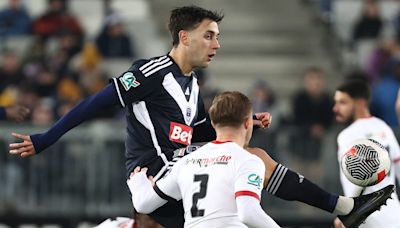 Valencia target Bordeaux’s midifielder Pedro Diaz