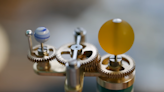 Tiny Orrery Is A Watchmaker’s Tour De Force