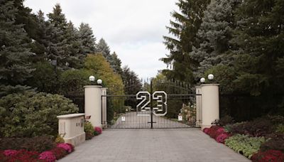 Michael Jordan’s Chicagoland Manse Lands a Buyer After 12 Years on the Market