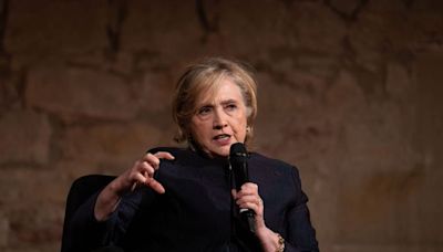 “¿Pasó algo hoy?”: el sutil comentario de Hillary Clinton que todos relacionaron con la condena a Donald Trump