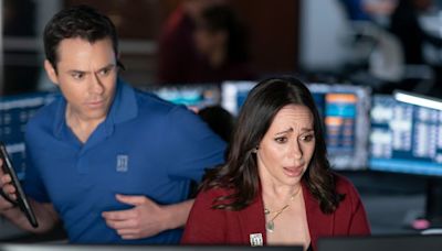 In an exclusive “9-1-1” preview, Jennifer Love Hewitt's Maddie faces her past trauma during triggering emergency