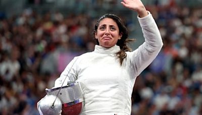 Egyptian fencer competes in Paris Olympics 2024 while being 7-months pregnant