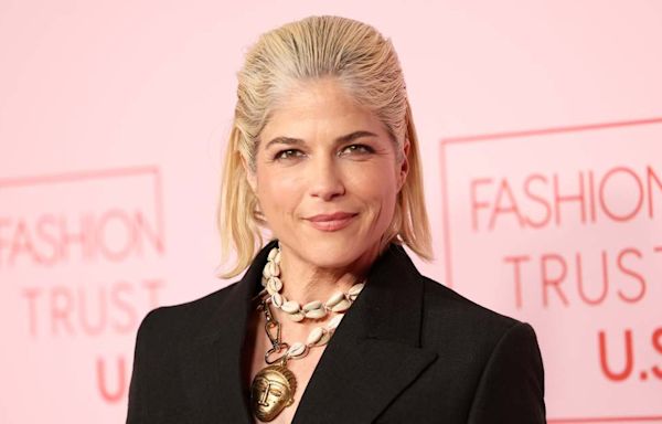 Fans Are Thrilled to See Selma Blair Dancing Without Her Cane Amid MS Battle