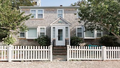 7 Airbnbs in Cape Cod to Book for a Coastal Getaway