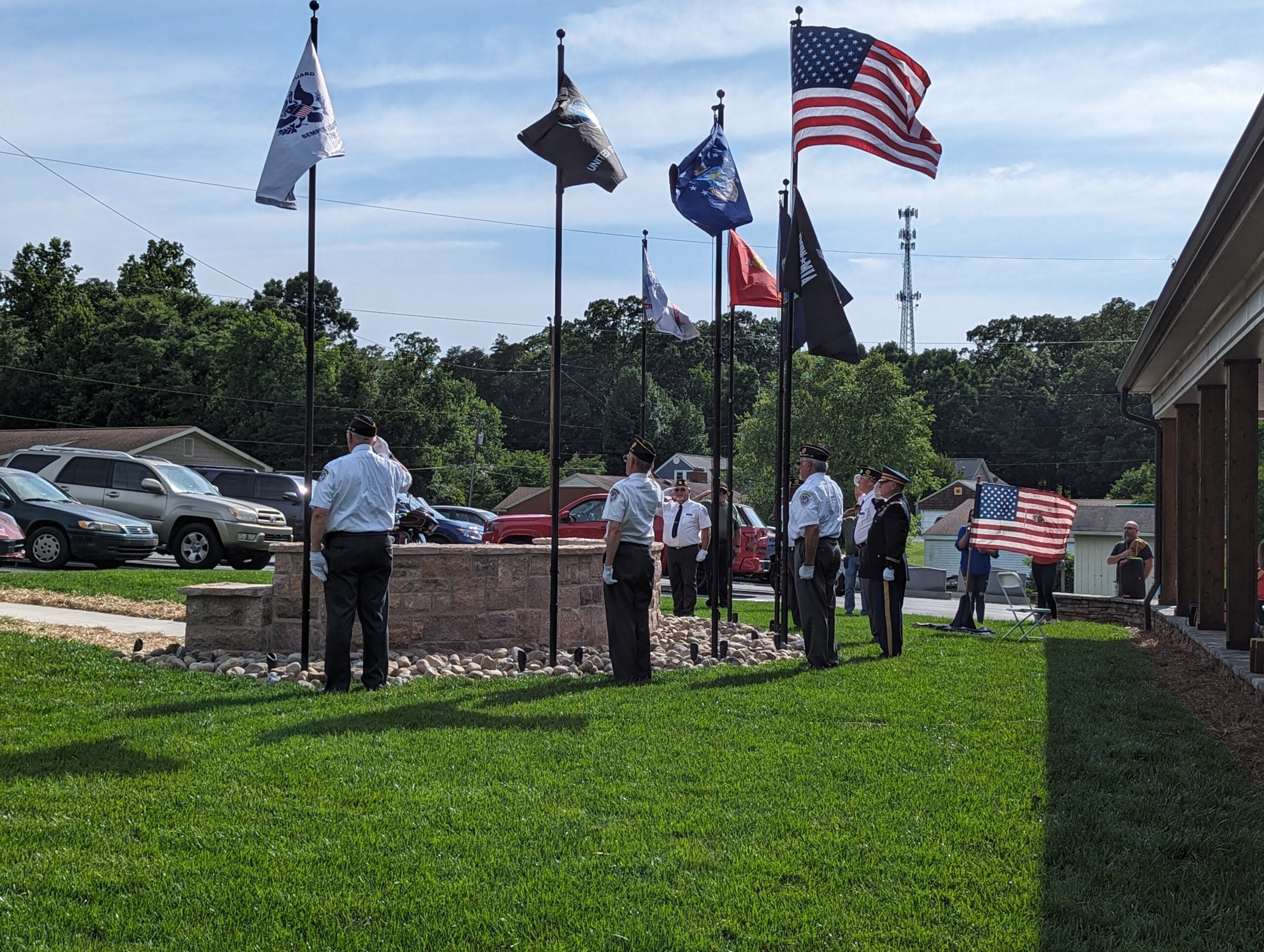 Veterans host event, construct monument to honor Rockwell funeral home's work in their community - Salisbury Post