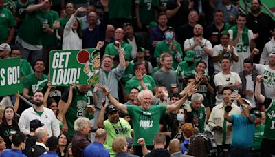 NBA Finals: Celtics honor Bill Walton with tie-dye pins, shirts ahead of Game 1 vs. Mavericks