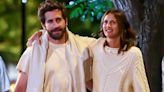 Jake Gyllenhaal and Girlfriend Jeanne Cadieu Enjoy Casual Date Night Out in N.Y.C.