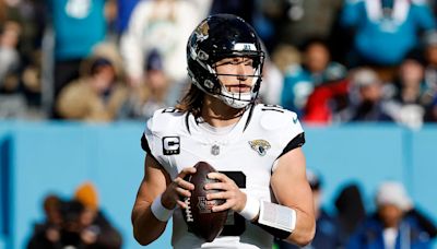 Trevor Lawrence firma extensión con los Jacksonville Jaguars