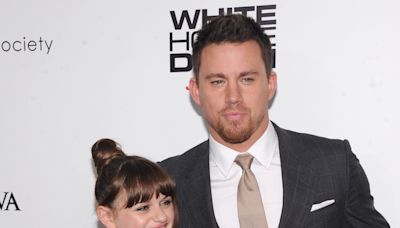 Joey King reunites with 'White House Down' co-star Channing Tatum on 'The Tonight Show'