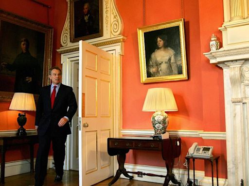 Inside No. 10 Downing Street as Keir and Victoria Starmer move in