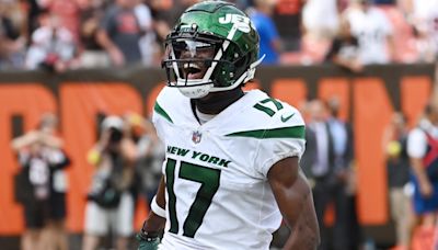 Two NFL Rivals Offer Huge Takes on New York Jets WR Garrett Wilson