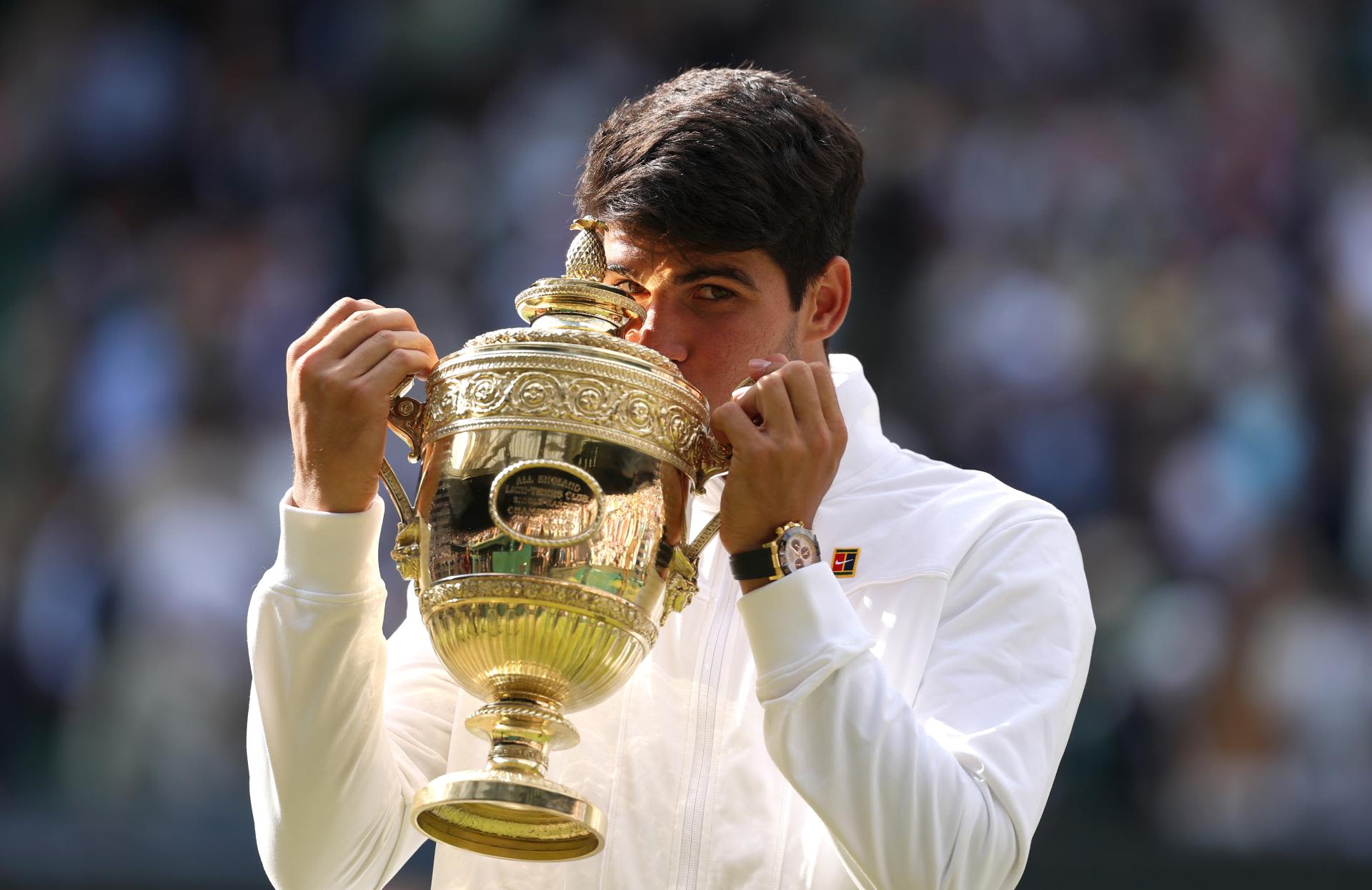 Rafael Nadal congrats Carlos Alcaraz on Wimbledon title over Novak Djokovic