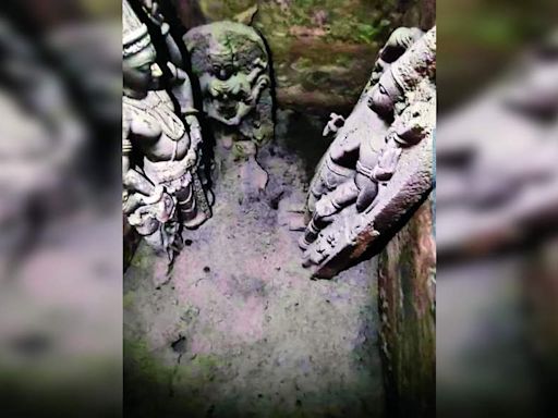 Underground chamber unearthed in Pandharpur | Pune News - Times of India