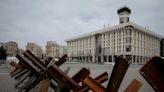 Ucrânia enfrenta teste de plano de congelamento da dívida conforme tenta evitar calote