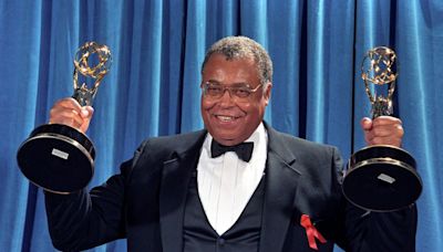 Factbox-Five facts on James Earl Jones