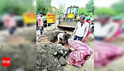 Jodhpur road dug up to find manholes | Ahmedabad News - Times of India