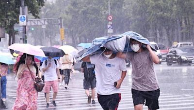 對流發展旺盛 12縣市大雨特報