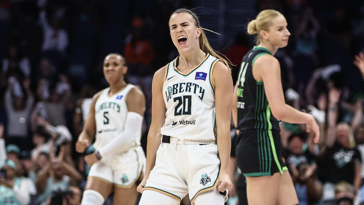 Oregon Women's Basketball: Sabrina Ionescu Vs. Caitlin Clark Ahead Of Paris Olympics