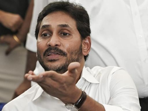 Afternoon briefing: Jagan Reddy may get notice before Tirupati visit; father of Badlapur case accused moves HC, and more