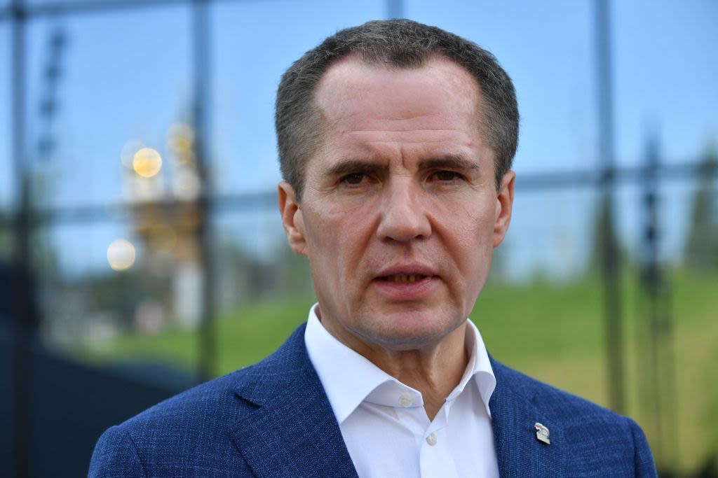 Russian governor: Attacks on Belgorod Oblast damage buildings, gas line