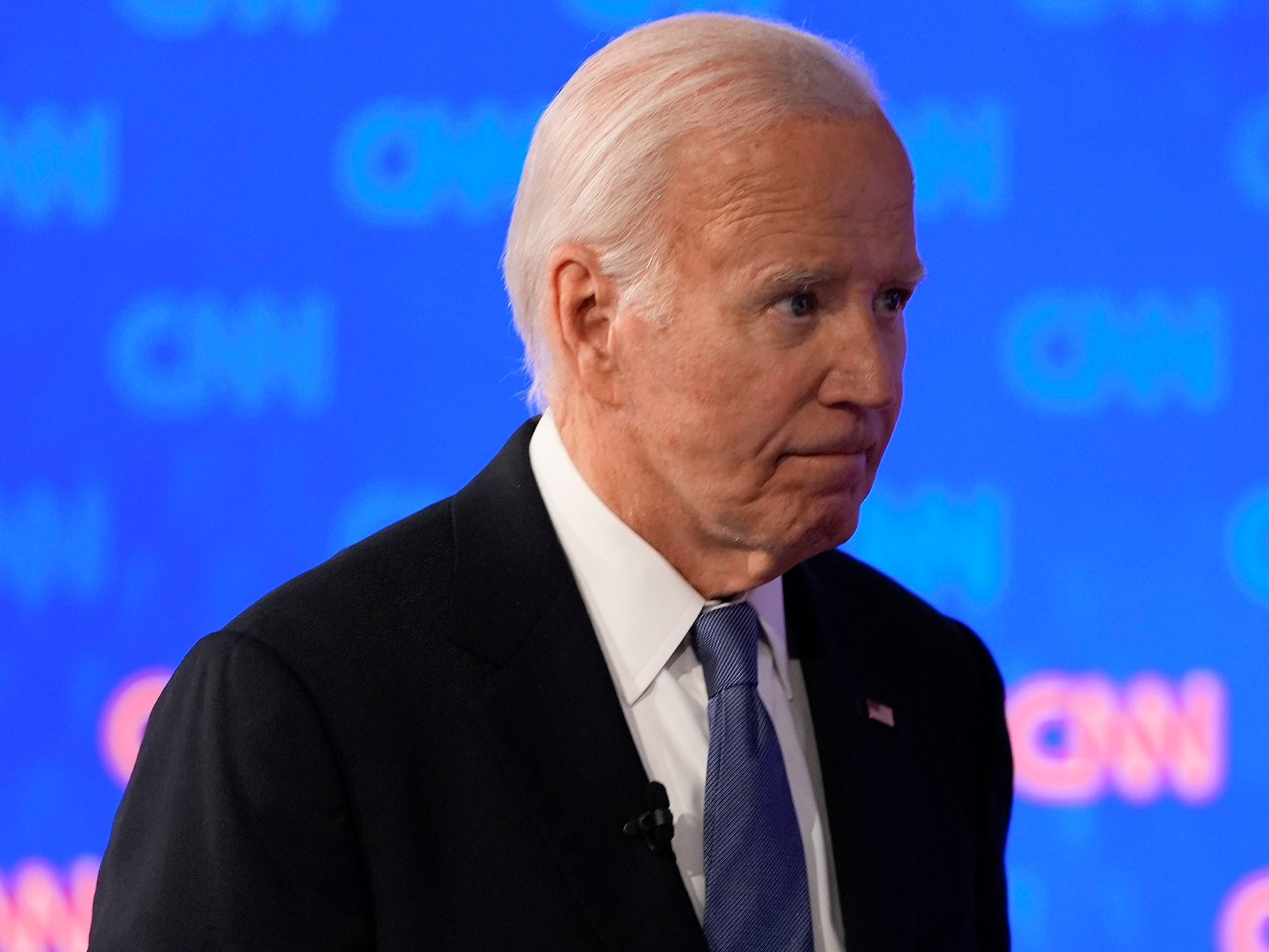 Biden meets family at Camp David as calls to exit the race grow