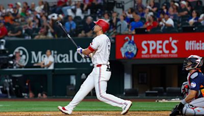 Corey Seager Breaks Up No-Hitter For Second Time in Career, Denying Framber Valdez